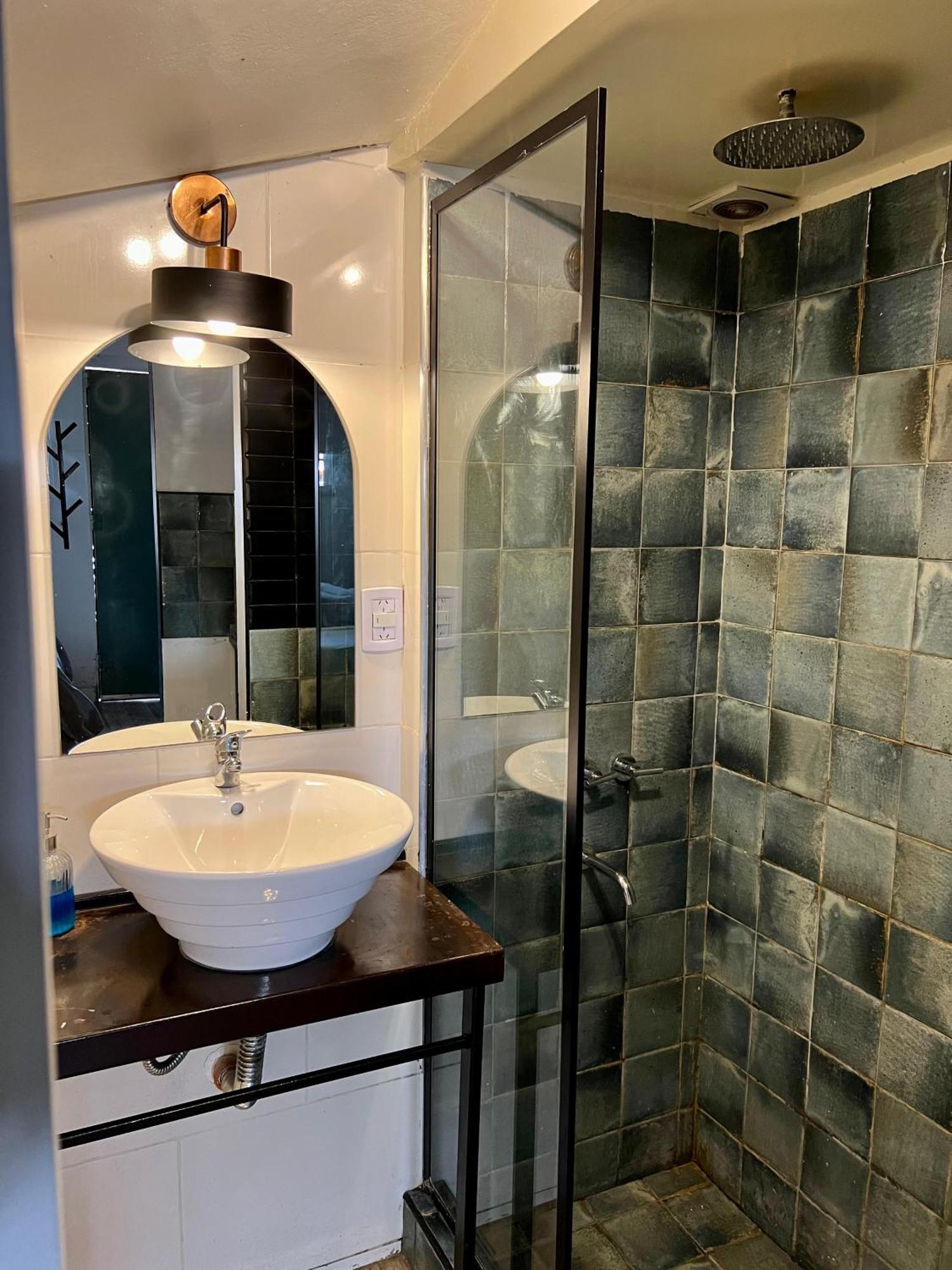 Monoambiente En Zona Residencial Apartment Mendoza Bilik gambar