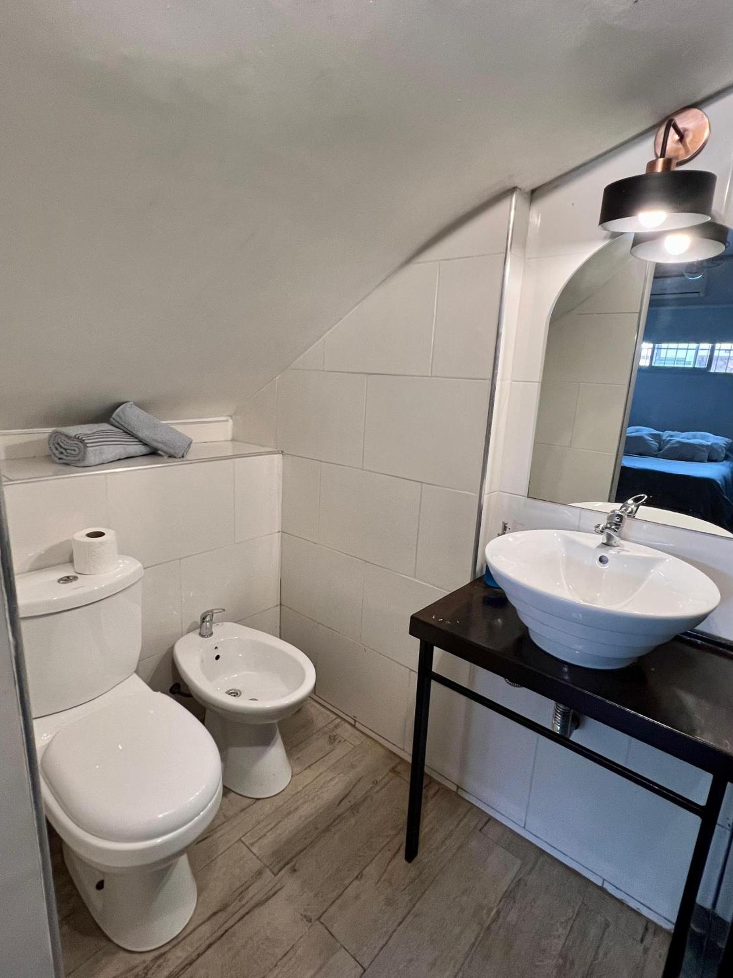 Monoambiente En Zona Residencial Apartment Mendoza Luaran gambar